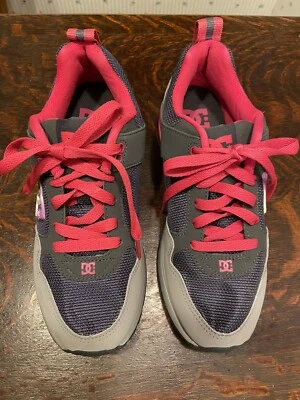 DC Shoes Womens Maven Gray Hot Pink Skateboarding Shoes Size 7W New. EB15 - Image 1 of 4
