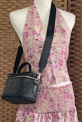 BETSEY JOHNSON SKULLICIOUS BLACK SKULL Small Case Makeup CROSSBODY BAG PURSE - Image 1 of 4