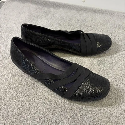 VANELi Shoes Womens 8.5M Black Snake Print Ballet Flats Elastic Strap Slip On - Image 1 of 4