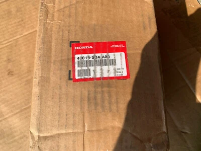 USED 04-08 Acura TSX / 03-07 Honda Accord -  OEM Rear Left Right Brake Calipers - Image 1 of 4