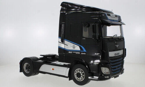 PREMIUM CLASSIXXS - 2018 DAF XF Space Cab 4x2 Nero - 1/18 - PRX30212 - Immagine 1 di 1
