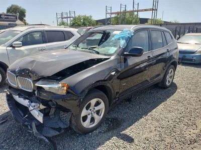 RADIATOR FAN MOTOR/ASSEMBLY 17427593850 2011-2012 BMW X3 Foto 1 de 4