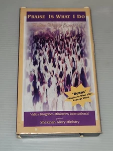 Praise Is What I Do - Shekinah Glory Ministry VHS  1999 - Bild 1 von 2