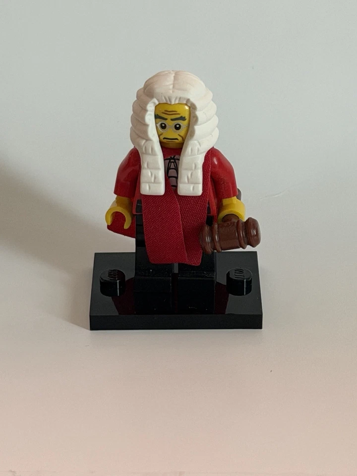 Lego Serie 9 Minifiguras Coleccionables El Juez - Completo Foto 1 de 1