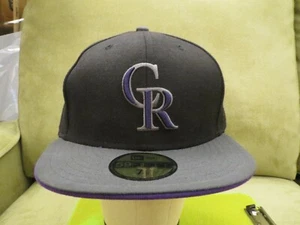 Sombrero New Era Colo Rockies Negro Ajustado, Púrpura y Gris Oscuro Logo y Billete, Talla 7 5/8 - Imagen 1 de 10