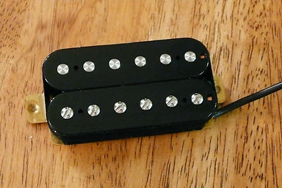 ВИНТАЖНЫЙ ВЫХОД МОСТ ХАМБАКЕР ЗВУКОСНИМАТЕЛЬ ЧЕРНЫЙ ALNICO 2 МАГНИТ ЧЕТЫРЕ ПРОВОДНИКА ПРОВОД - Изображение 1 из 3