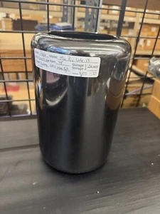 Apple Mac Pro 6.1 "Late 2013" A1481 6 Core D500 48GB RAM 256GB SSD - Bild 1 von 4