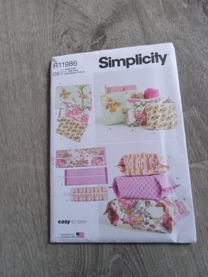 Simplicity Pattern 11986/9872  Zipper Case Bags, Cosmetic Ect. All Sizes Uncut - Image 1 of 2