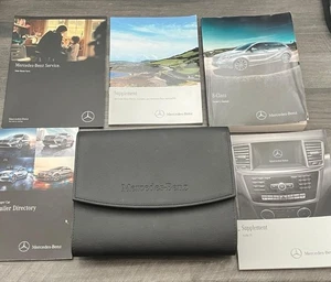 Mercedes Benz Manual Book With Leather Case - Picture 1 of 1
