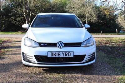 2016 VW Golf GTD 2ltr Manual 5 dr FSH £35 WHITE - Image 1 of 4