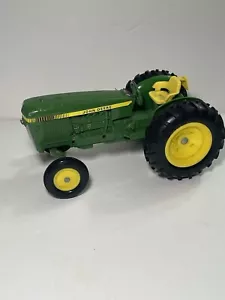 John Deere ERTL 1/16 Utility Tractor 8 inch Farm Toy Die-Cast - Picture 1 of 13