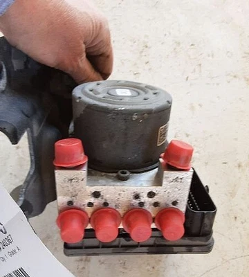 Chevrolet Colorado GMC Canyon 2016 ABS conjunto de bomba de freno antibloqueo Foto 1 de 4