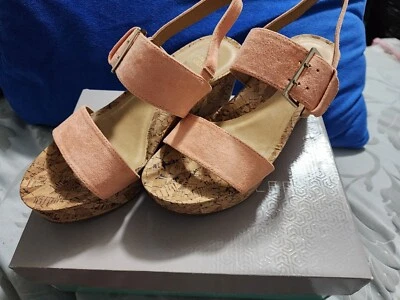 Andrew Geller Shoes - Image 1 of 2