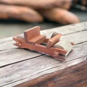 Rare Vintage Flintstone Real Wood Car Toy Made in Custer S. Dakota Bedrock City - Picture 1 of 7