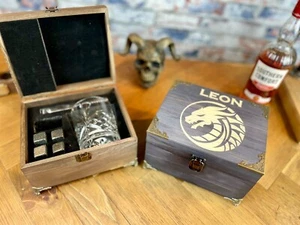 Personalised Whiskey D&D Drinking Gift | Dungeons and Dragons | TTRPG DND - Picture 1 of 7