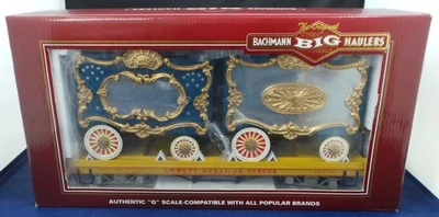 The original Bachmann big Haulers: Item no. 92705 ‘G’ flat with tableau wagon - Image 1 of 2