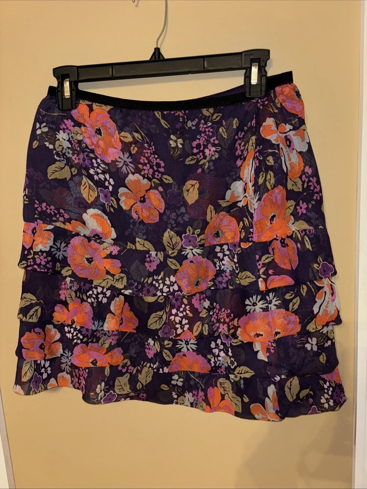 Falda Tracy Reese NY Talla S Púrpura 100% Seda Floral En Capas Pull On Fairy Mini Foto 1 de 4