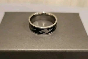 Men's Stainless Steel Band Black Background With Flames Ring Size 11  - Picture 1 of 3