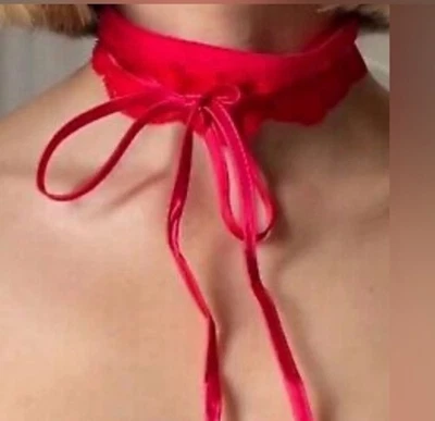 NUEVO CON ETIQUETAS Free people X HAH Gargantilla Todo Ahogada Encaje Liguero Collar Rojo XS S M L Foto 1 de 4