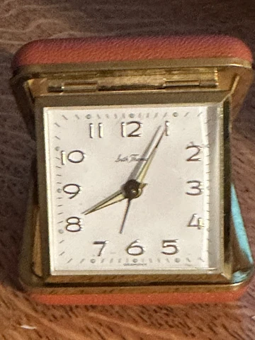 Vintage Seth Thomas Travel Alarm Clock Wind Up Folding Case Works Cover