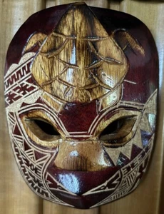 VINTAGE HANDCRAFTED WOODEN TRIBAL WALL MASK - Bild 1 von 5