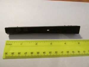 TOSHIBA LAPTOP DVD FRONT BEZEL - Picture 1 of 3