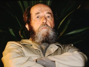 Alexander Solschenizyn - russischer Schriftsteller - Original 35 mm PORTRAIT Folie 1993 - Bild 1 von 2