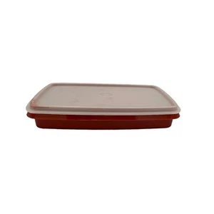 De colección Tupperware Pimentón Rojo Deli Carne Queso Guardián #816-11 y Tapa #817-12 EE. UU. - Imagen 1 de 7