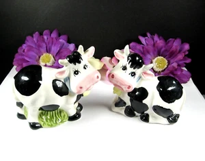 CUTE COWS Vintage Salt and Pepper Shakers YELLOW COWBELLS  Black & White Ceramic - Picture 1 of 12