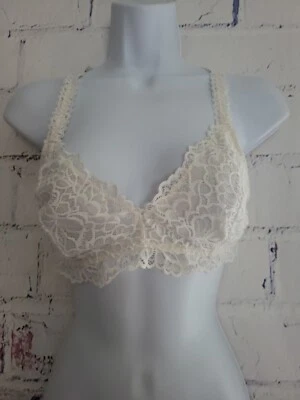 Sujetador Xhilaration Bralette de Encaje Blanco Inalámbrico Espalda Corredora Grande Correas Ajustables Foto 1 de 4