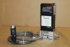 Medidor de flujo másico Brooks 5860i, aire, 1000 SCCM, NC, 4-20ma - Imagen 1 de 3