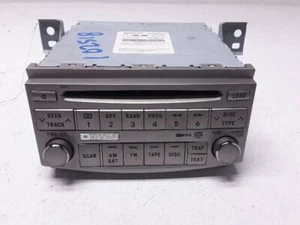 05-07 TOYOTA AVALON Audio Equipment Radio Receiver 6 Disc CD Player 100107 - Picture 1 of 9