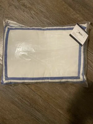 Tommy Hilfiger 12" x 16" Almohada Decorativa Doble Borde BLANCO/AZUL D9Z231 Foto 1 de 4