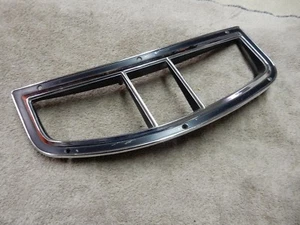 1971 1972 FORD LTD STATION WAGON LEFT TAIL LIGHT BEZEL FOMOCO FORD GALAXIE LTD - Picture 1 of 12