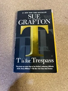 T is for Trespass: A Kinsey Millhone Nove - Taschenbuch, 9780425224847, Sue Grafton - Bild 1 von 7