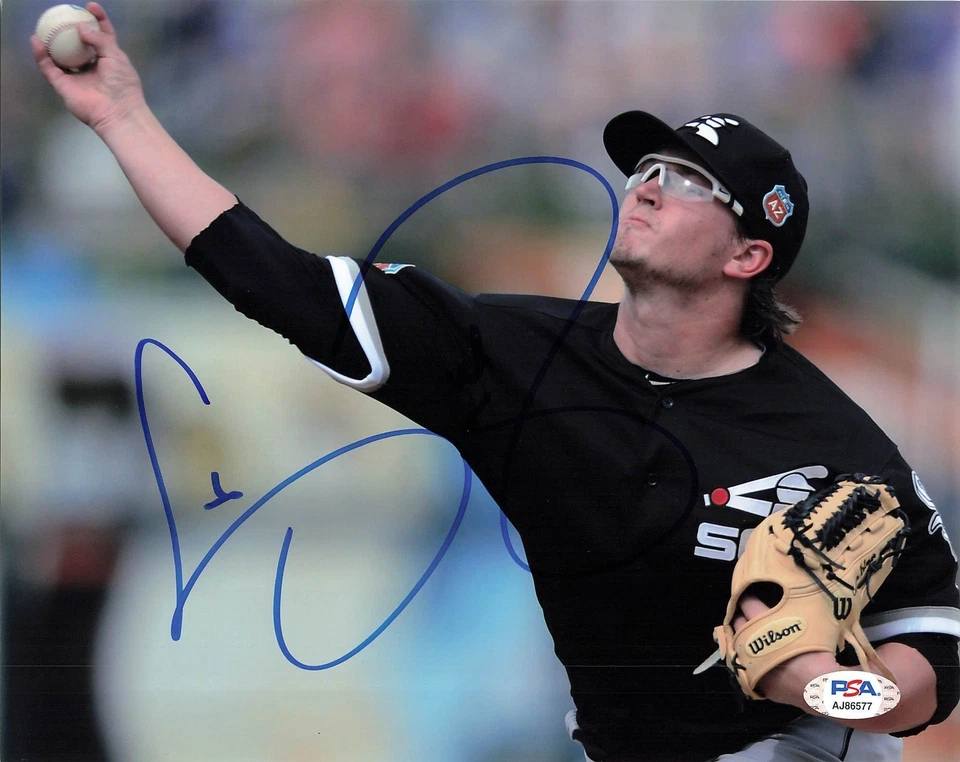 Foto firmada por Carson Fulmer de 8x10 de los Medias Blancas de Chicago autografiada por PSA/DNA Foto 1 de 1