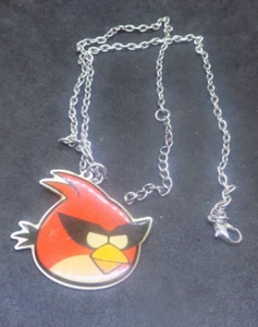 COLLAR CON DIJE DE PÁJAROS ENOJADOS cadena de 18" a 20" (514) - Imagen 1 de 3