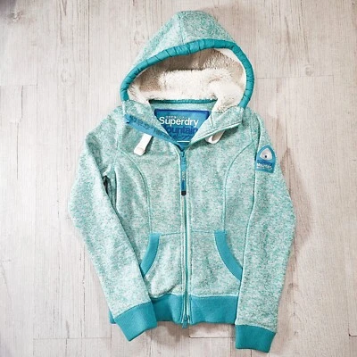 Chaqueta con capucha Mountain Storm Blue Fur de Superdry para mujer 2XS Foto 1 de 4