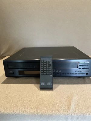 Reproductor de CD de sonido natural Yamaha CDC-705 - Carrusel vintage de 5 discos - ¡Funciona muy bien! Foto 1 de 4