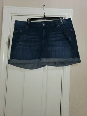 Pantalones cortos de mezclilla Daisy Fuentes 14w Foto 1 de 4