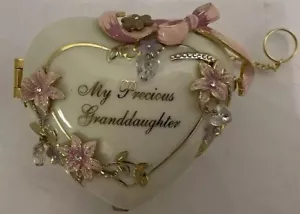 Ardleigh Elliott No A1696 My Precious Granddaughter Porcelain Heirloom Musical - Picture 1 of 22