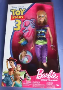 Poupée doll Barbie Toy Story 3 Barbie loves Aliens neuve en boite - Imagen 1 de 3