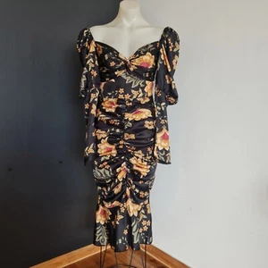 Women's size 8 'PRETTYLITTLETHING' Stunning floral puff sleeve ruched ruffle hem - Picture 1 of 8