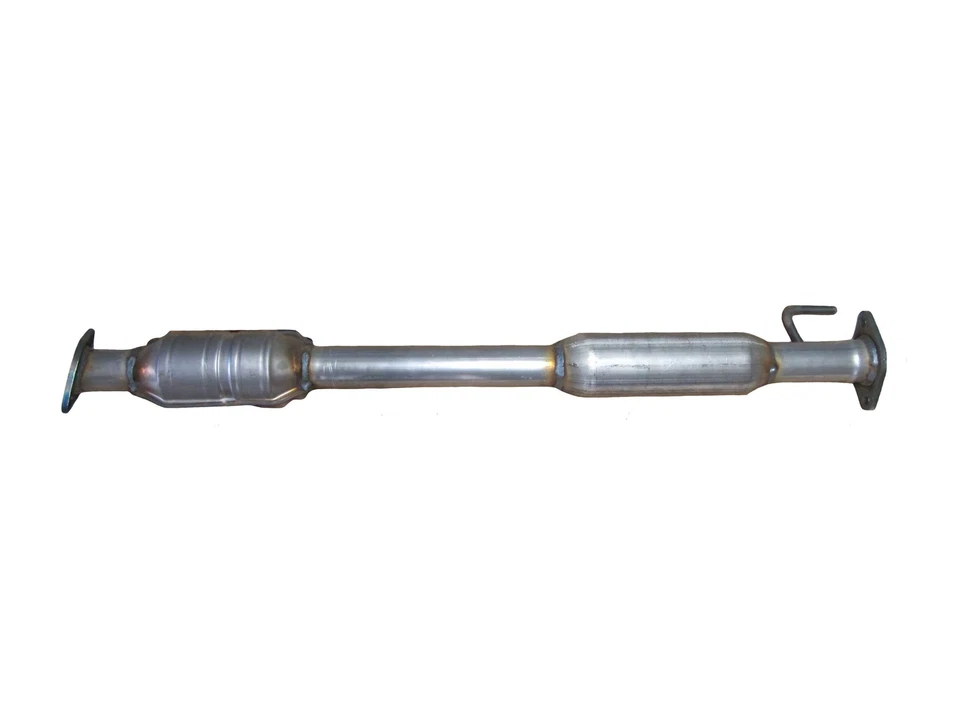 Catalytic Converter fits 2015 2016 2017 2018 Kia Sedona - Image 1 of 2