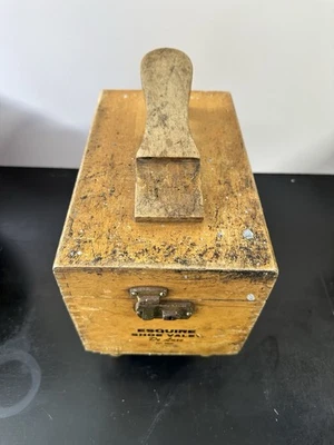 De Colección Madera Esquire Zapato Valet De Luxe Zapato Brillo Caja Cola de Milano con Cepillos Foto 1 de 4