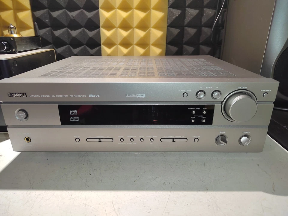 Sintoamplificatore YAMAHA''RX-V430 RDS 5.1 Dsp Cinema  - Immagine 1 di 4
