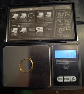 Vintage Hallmarked 9ct Gold Ring Wedding Band 9 Carat Yellow Gold Ring 1.19g - Picture 1 of 4