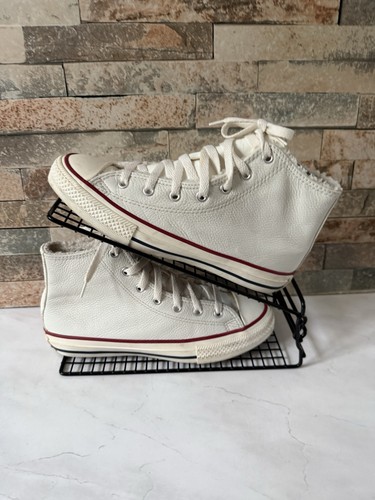 Converse Chuck Taylor All Star scarpe da ginnastica alte in pelle bianche foderate in pile UK 4