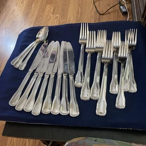 25 Stck. CUISINART Elite VALLOIRE Edelstahl Gedecke + CFE-01-V20 Kostenloser Versand - Bild 1 von 11