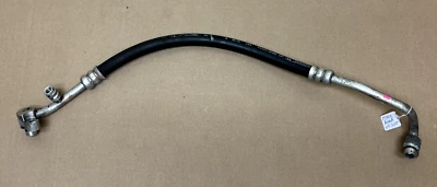 Manguera de descarga de alta presión de CA Subaru Legacy & Outback 05-09 73424AG00A Foto 1 de 4